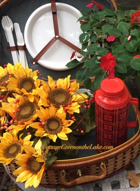 green hound's tooth .jpg